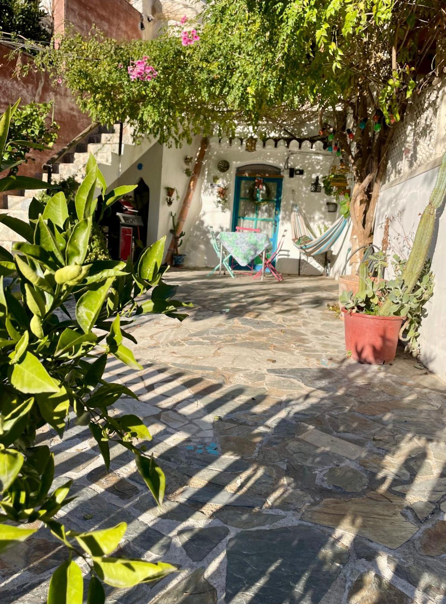 Casa Cueva Muntasal Villa Моначил Екстериор снимка